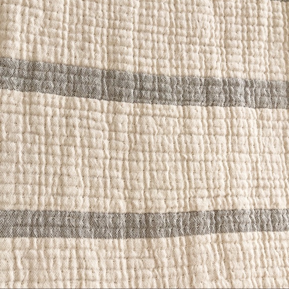 100% Cotton Texteis Penedo Fine Throw Blanket - Picture 9 of 10